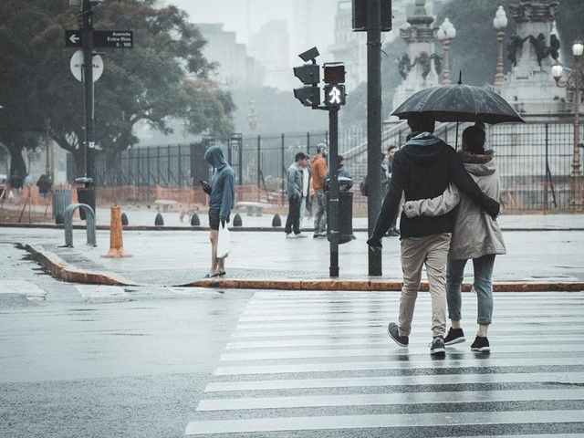 Limpie sus canalones antes de la llegada de las primeras lluvias