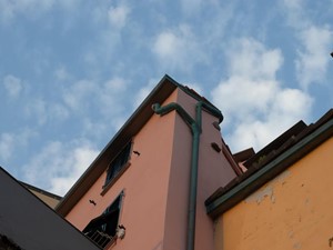 ¿Qué material es mejor para fabricar los canalones?